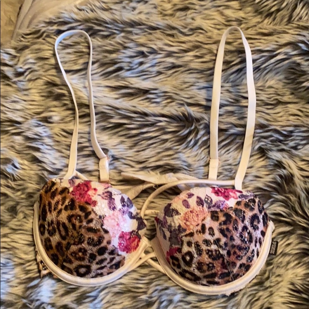 NWOT PINK Leopard/Floral Bra